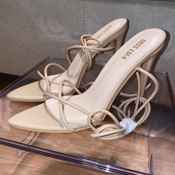 Miss Lola Shoes - Nude Lace-Up Heels